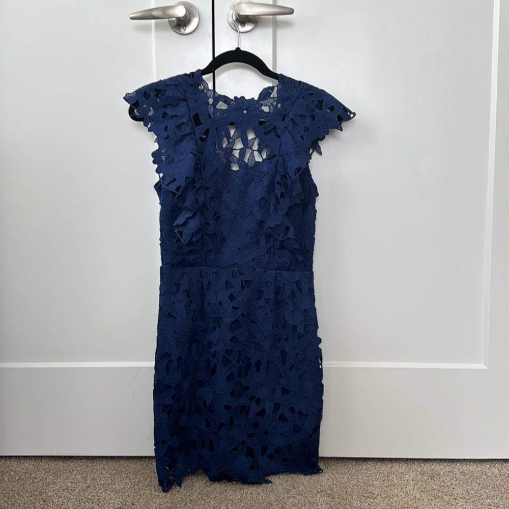 FREE PEOPLE Saylor Navy Blue Floral Cut-Out Dress with Open Back – Size Small